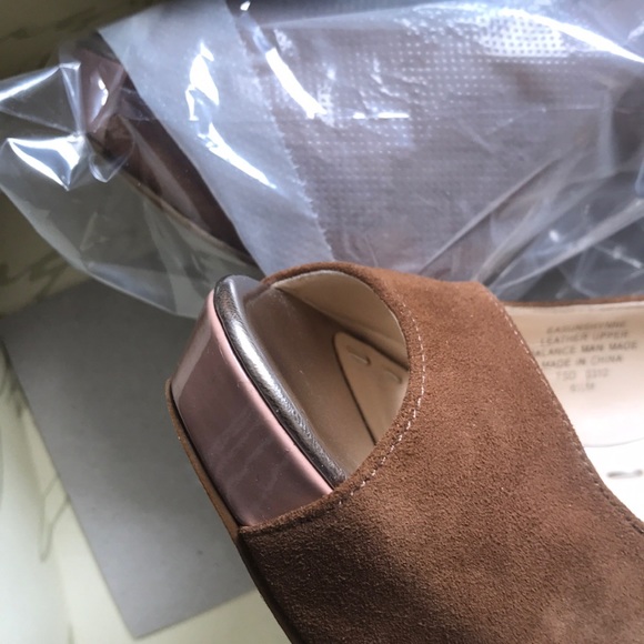 NWT STILETTOS 👠 brown - Picture 2 of 8